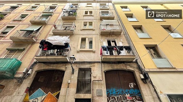 Estudio en alquiler en El Raval en Barcelona - Imagen 8
