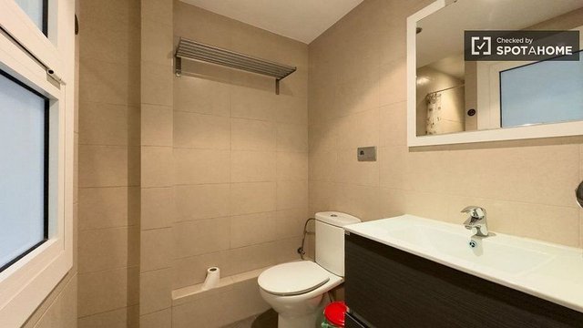 Estudio en alquiler en El Raval en Barcelona - Imagen 9