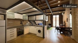 Estudio en alquiler en El Raval en Barcelona - Imagen 26