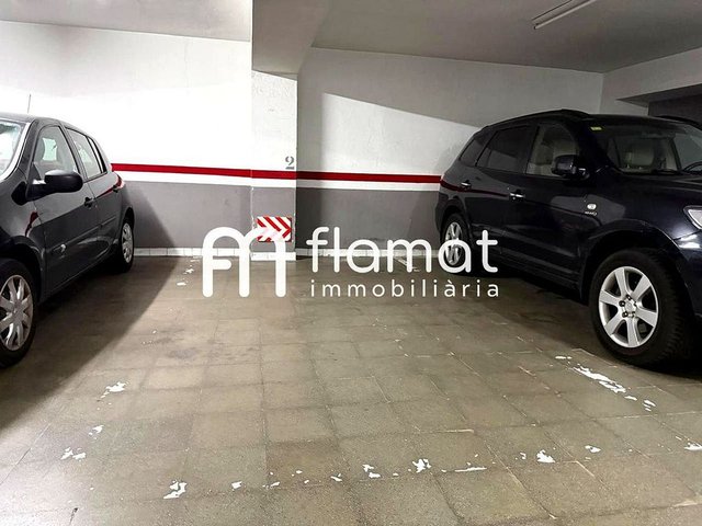 Garaje en venta en El Camp d'en Grassot i Gràcia Nova en Barcelona - Imagen 2