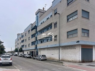 Local comercial en venta en Puente Genil