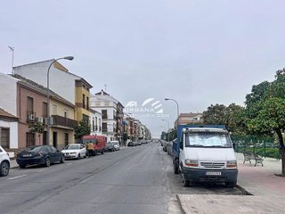 Local comercial en venta en Puente Genil