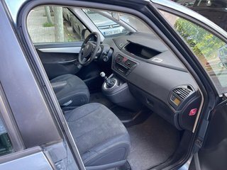 Citroen Grand C4 Picasso 2011