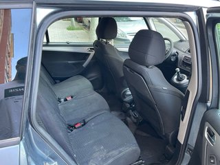 Citroen Grand C4 Picasso 2011