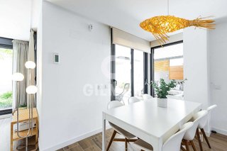Chalet en alquiler en Montecarmelo en Madrid