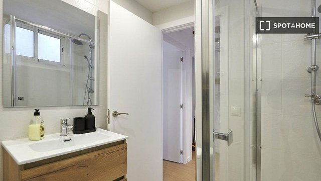 Piso en alquiler en Sant Pere, Santa Caterina i la Ribera en Barcelona - Imagen 12