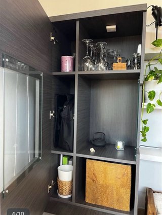 Conjunto muebles de comedor, mesa centro, espejo..