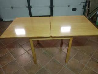 Mesa de comedor extensible de madera