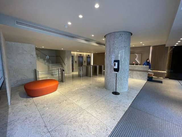 Oficina en alquiler en Les Corts en Barcelona - Imagen 11