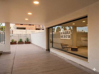 Local comercial en venta en Aljamar en Tomares