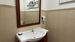 Local comercial en venta en Cúllar Vega