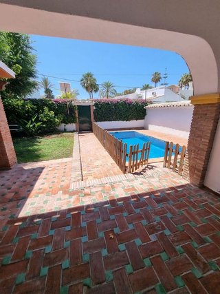 Chalet en alquiler en Lomas de Marbella Club - Puente Romano en Marbella