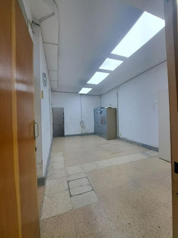 Local comercial en alquiler en El Camp de l'Arpa del Clot en Barcelona - Imagen 13