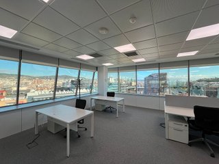 Oficina en alquiler en La Bordeta en Barcelona - Imagen 30