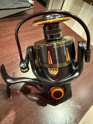 Carrete Penn Slammer III 7500 Negro/Dorado