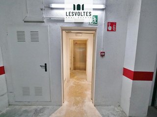 Garaje en alquiler en Bisbal d´Empordà, La