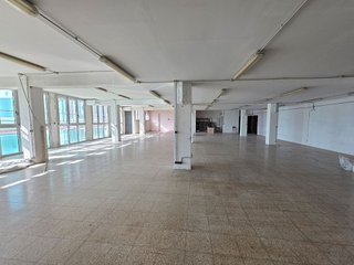 Local comercial en venta en El Parc i la Llacuna del Poblenou en Barcelona - Imagen 21
