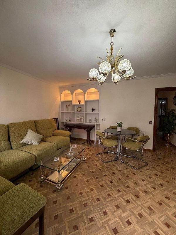 Piso en alquiler en Ventas en Madrid - Imagen 7