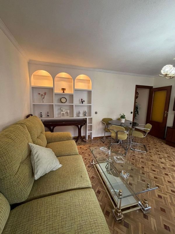 Piso en alquiler en Ventas en Madrid - Imagen 8