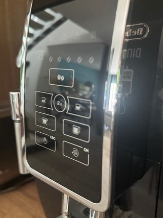 Cafetera DeLonghi Dinámica Superautomática