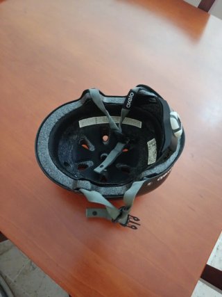 Casco Negro Bicicleta/Skate Oxelo