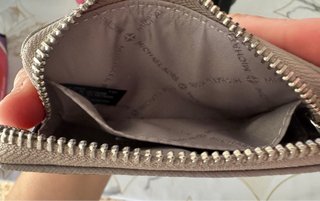 Cartera Michael Kors Beige con Cadena