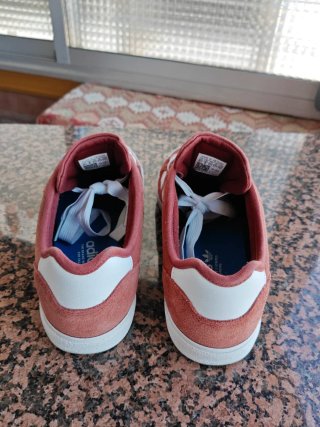 Zapatillas Adidas Court TNS Rubí Talla 43.1/3