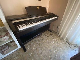 Piano Eléctrico Yamaha Clavinova