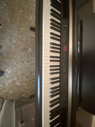 Piano Eléctrico Yamaha Clavinova