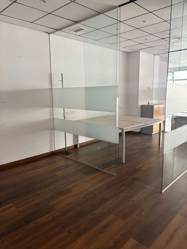Local comercial en alquiler en Aravaca en Madrid - Imagen 11