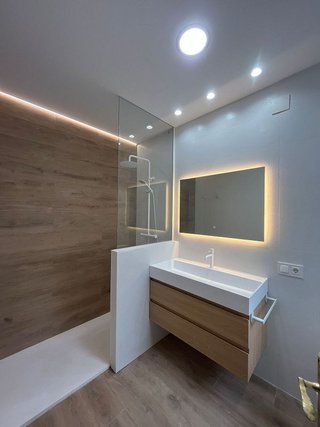Piso en alquiler en La Petxina en Valencia - Imagen 25