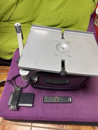 Televisor Sony Trinitron KV-16WS1E
