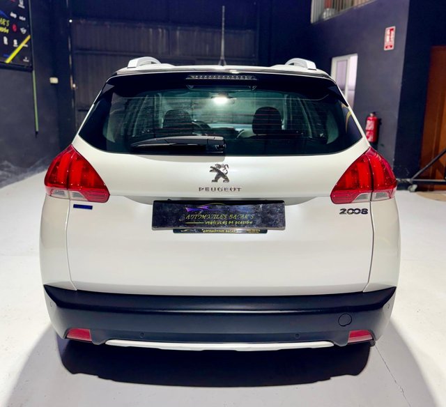 PEUGEOT 2008 Style 1.6 BlueHDi 100 Cv