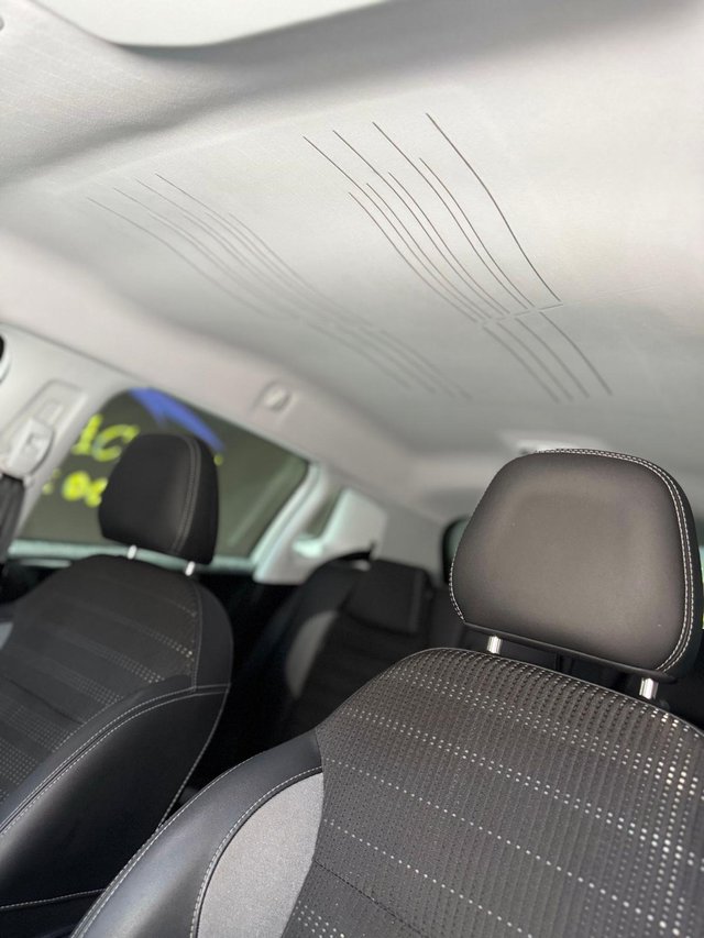PEUGEOT 2008 Style 1.6 BlueHDi 100 Cv