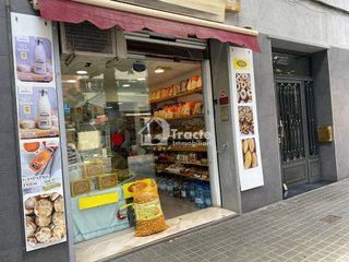 Local comercial en alquiler en Sant Josep en Hospitalet de Llobregat, L´