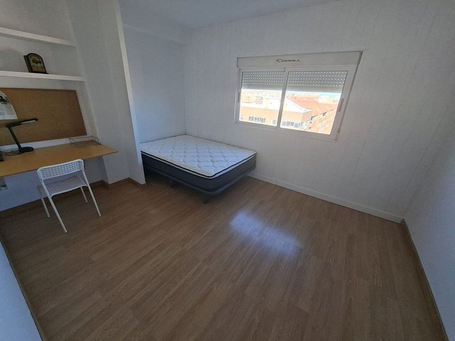 Piso en alquiler en Ciutat Jardí en Valencia - Imagen 13