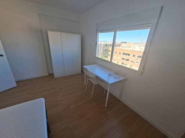 Piso en alquiler en Ciutat Jardí en Valencia - Imagen 15