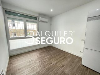 Estudio en alquiler en Pradolongo en Madrid - Imagen 21