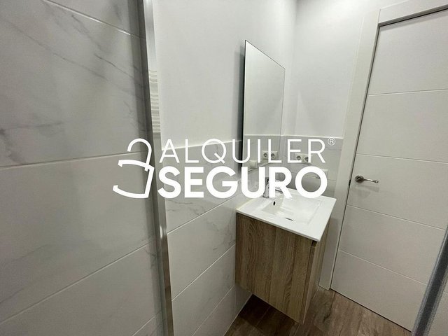 Estudio en alquiler en Pradolongo en Madrid - Imagen 15
