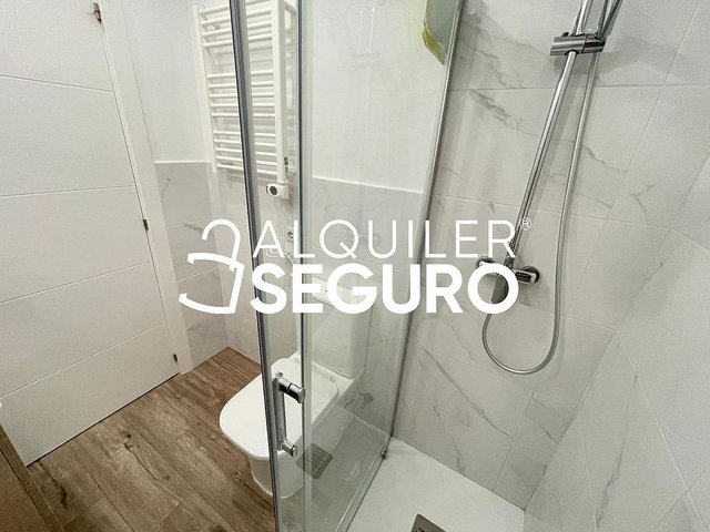 Estudio en alquiler en Pradolongo en Madrid - Imagen 17