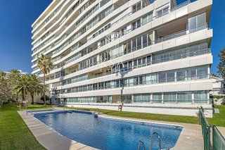 Piso en alquiler en Torrequebrada en Benalmádena