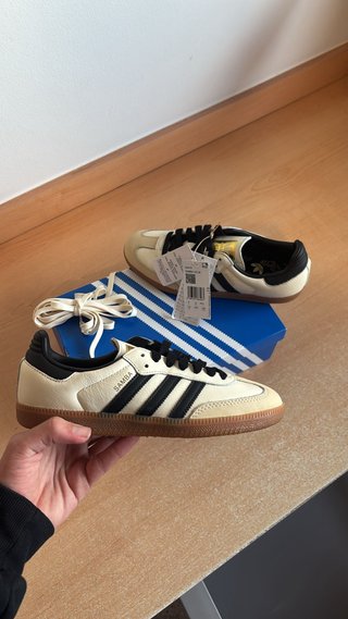 Adidas Samba Beige y Negro
