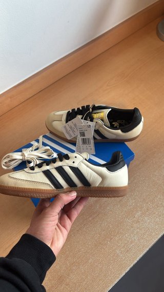 Adidas Samba Beige y Negro
