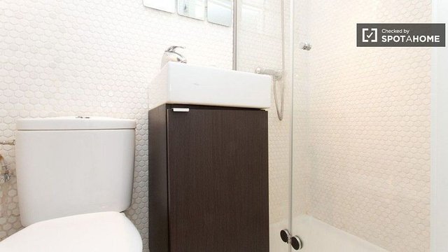 Estudio en alquiler en Cortes - Huertas en Madrid - Imagen 11