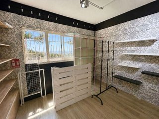 Local comercial en venta en Puerto Marina en Benalmádena