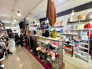 Local comercial en venta en Puerto Marina en Benalmádena