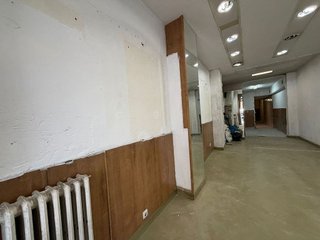Local comercial en alquiler en Bellas Vistas en Madrid