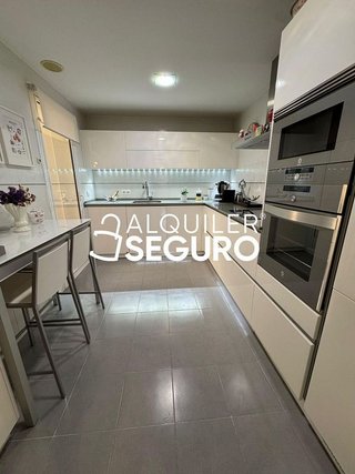 Piso en alquiler en El Pinillo en Torremolinos