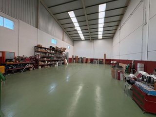Nave industrial en venta en Laguna de Duero