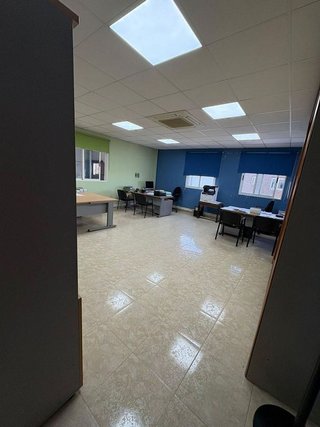 Nave industrial en venta en Laguna de Duero